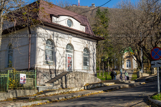 Питьевой бювет источника №4. Пятигорск. Ставропольский край (2022 год). Редакционное фото, фотограф Владимир Макеев / Фотобанк Лори