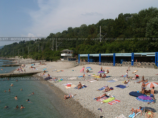 Пляж в Кудепсте близ Сочи (2006 год). Редакционное фото, фотограф Ирина Борсученко / Фотобанк Лори