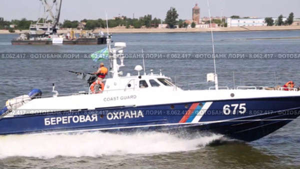 Показательное выступление на день ВМФ. Астрахань 2015 год. Редакционное видео, видеограф Андрей Воробьев / Фотобанк Лори