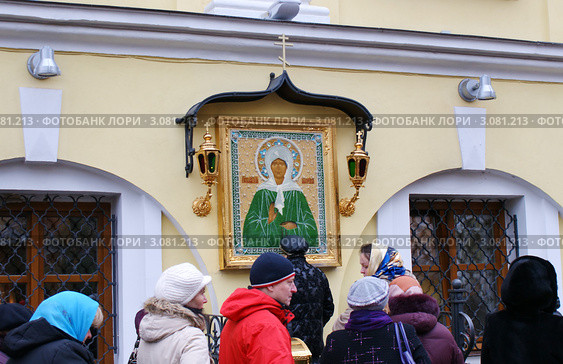 Покровский ставропигиальный женский монастырь у Покровской Заставы (Абельмановская Застава) в Москве (2011 год). Редакционное фото, фотограф Павел Кричевцов / Фотобанк Лори