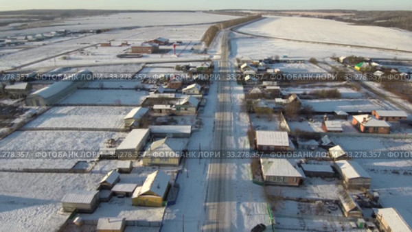Поволжье. Башкирское село Карабашево зимой. Сельская жизнь. Volga region. Bashkir village of Karabashevo in winter. Rural life. (2019 год). Стоковое видео, видеограф Евгений Романов / Фотобанк Лори