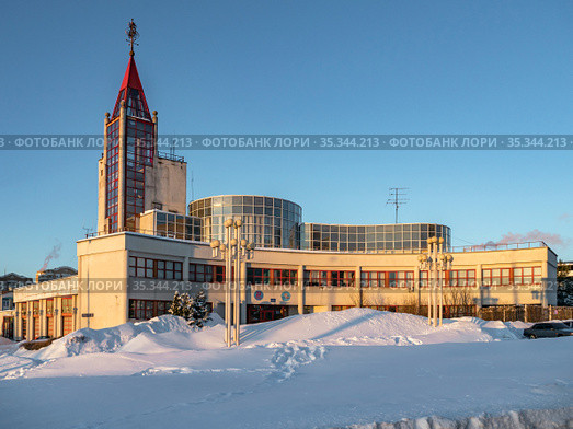 Пожарная часть №55 в Куркино г. Москвы (2021 год). Стоковое фото, фотограф Токарева Ирина / Фотобанк Лори