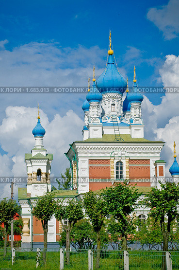Православная церковь Покрова Божией Матери в Мариенбурге (2007 год). Стоковое фото, фотограф Артем Костров / Фотобанк Лори