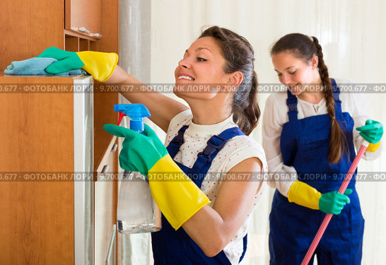 Professional cleaners make cleaning. Стоковое фото, фотограф Яков Филимонов / Фотобанк Лори