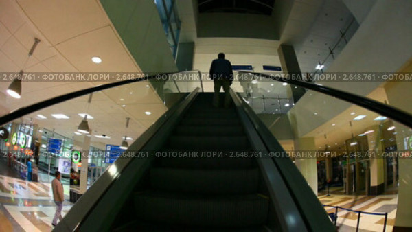Прогулка по терминалу аэропорта Толмачево, Новосибирск. Пошаговый таймлапс (2011 год). Редакционное видео, видеограф Игорь Жоров / Фотобанк Лори