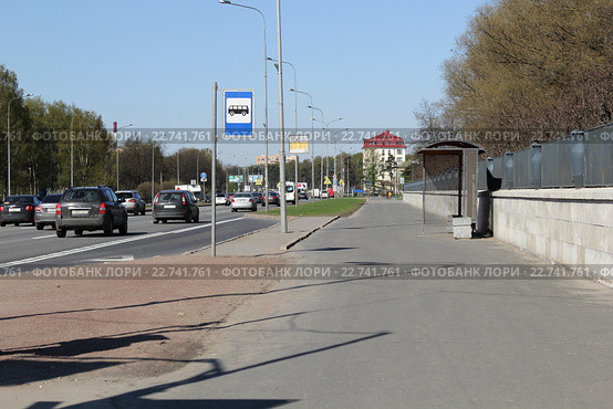 Проспект Непокоренных. Санкт-Петербург (2016 год). Редакционное фото, фотограф Анна Зеленская / Фотобанк Лори