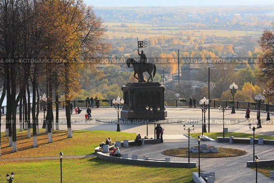 Пушкинский парк. Владимир (2009 год). Редакционное фото, фотограф Святослав Корнев / Фотобанк Лори