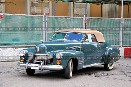 Ралли L.U.C. Chopard Classic Weekend 2012, Москва. Автомобиль "Кадиллак" Редакционное фото, фотограф Art Konovalov / Фотобанк Лори