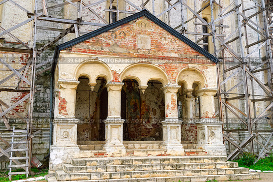 Restoration of Assumption Cathedral in Rostov (2009 год). Стоковое фото, фотограф Сергей Буторин / Фотобанк Лори