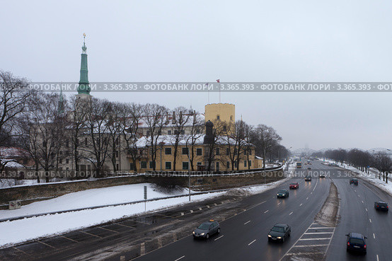 Рига. Вид на Президенский дворец (2012 год). Стоковое фото, фотограф Литвяк Игорь / Фотобанк Лори