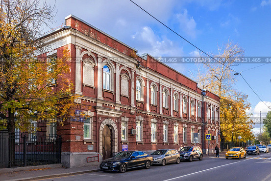 Родильный приют, НИИ Владимирского, МОНИКИ, улица Щепкина, Москва. Стоковое фото, фотограф Baturina Yuliya / Фотобанк Лори