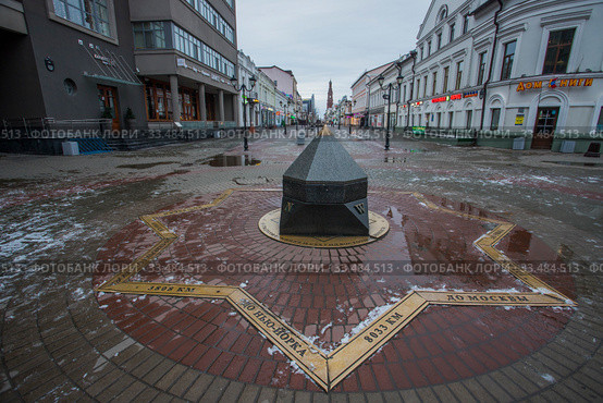 Россия. Казань. Центр города. Улицы Баумана. Нулевой километр (2019 год). Редакционное фото, фотограф Литвяк Игорь / Фотобанк Лори