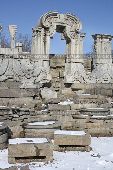 Руины парка Юаньминюань в Пекине (2011 год). Стоковое фото, фотограф Vladislav Osipov / Фотобанк Лори