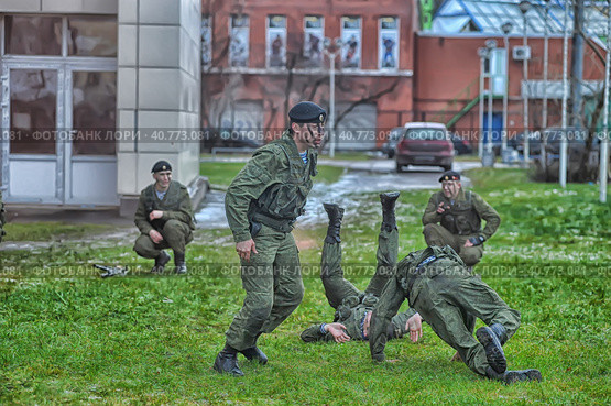 Russia, St. Petersburg, 27,11,2013 Demonstrative performance of the Marine Corps. Редакционное фото, фотограф Анна Кривицкая / Фотобанк Лори
