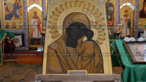 Русская православная церковь. Табынская икона Божией матери (2014 год). Редакционное видео, видеограф Mikhail Erguine / Фотобанк Лори