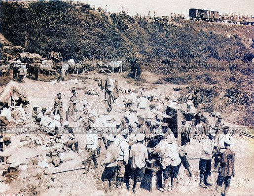 Русский военный лагерь в Маньчжурии во время русско-японской войны. 1904 год. Редакционное фото, фотограф Сергей Елизарьев / Фотобанк Лори