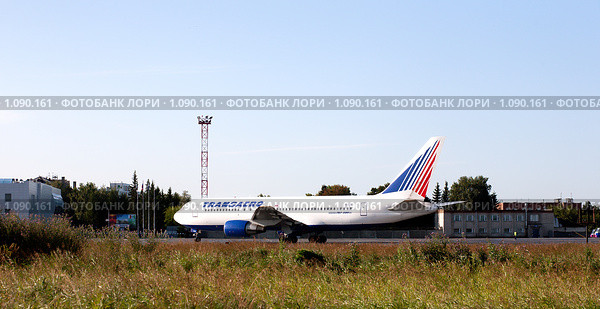 Самолёт (2009 год). Редакционное фото, фотограф Николай Мороз / Фотобанк Лори