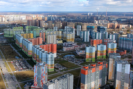 Санкт-Петербург. Жилой квартал "Новая Охта". Вид сверху. (2020 год). Стоковое фото, фотограф Александр Тарасенков / Фотобанк Лори