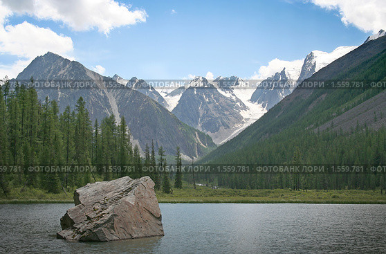 Шавлинское озеро, Горный Алтай. Стоковое фото, фотограф Антон Соколов / Фотобанк Лори