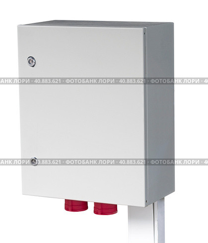 Шкаф для электрооборудования на белом фоне. Outdoor cabinet for electrical equipment on white background. Стоковое фото, фотограф Татьяна Д / Фотобанк Лори