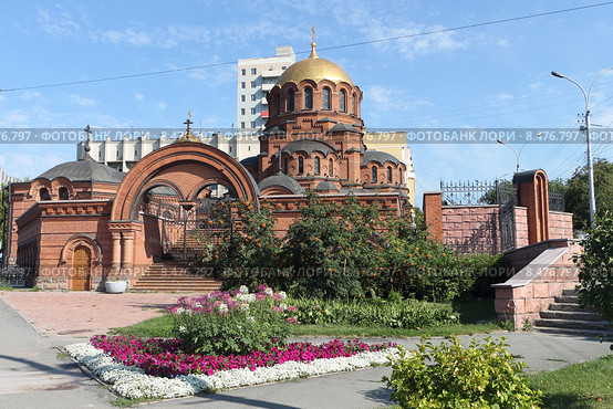 Собор Александра Невского в Новосибирске (2015 год). Стоковое фото, фотограф Наталия Макарова / Фотобанк Лори