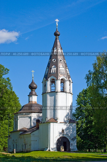 Собор Успения Пресвятой Богородицы, Плес, Россия (2019 год). Редакционное фото, фотограф Инна Грязнова / Фотобанк Лори