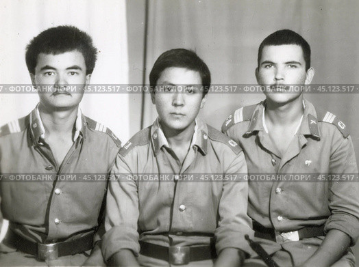Советская армия. Сержанты и солдат. СССР, 1980-е гг. Стоковое фото, фотограф Retro / Фотобанк Лори