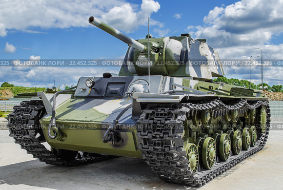 Советский танк КВ-1 (2015 год). Редакционное фото, фотограф Сергей Завьялов / Фотобанк Лори
