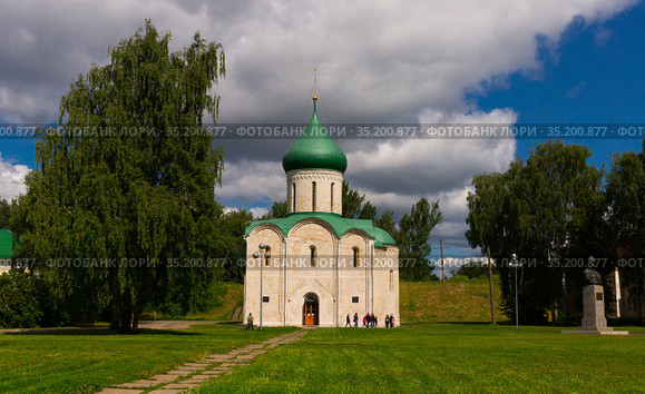 Spaso-Preobrazhensky cathedral in Pereslavl-Zalessky, Russia. Стоковое фото, фотограф Яков Филимонов / Фотобанк Лори