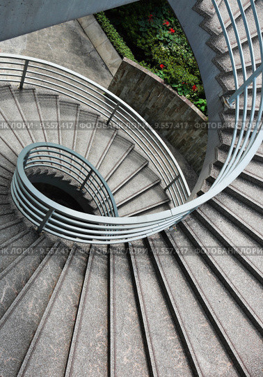 spiraling stair. Стоковое фото, фотограф Leung Cho Pan / PantherMedia / Фотобанк Лори