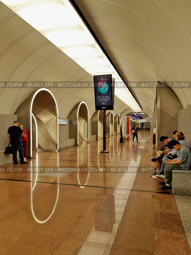 Станция "Рижская" Большой кольцевой линии Московского метрополитена. Город Москва, Россия (2023 год). Редакционное фото, фотограф Елена Коромыслова / Фотобанк Лори