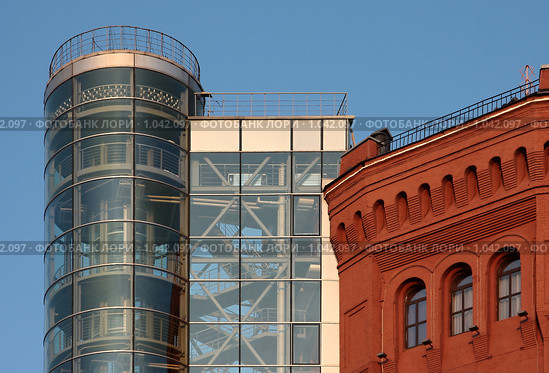 Старое и новое (2009 год). Стоковое фото, фотограф Владимир Трифонов / Фотобанк Лори