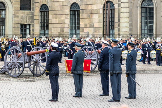 STOCKHOLM, SWEDEN - APRIL 30, 2018: Celebrating the 72nd birthday of King Carl XVI Gustaf. King Carl XVI Gustaf of Sweden and his son Prince Carl Philip, Duke of Varmland greet their subjects on the square in front of the Royal Palace. Редакционное фото, фотограф Сергей Комаров / Фотобанк Лори