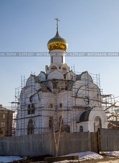 Строительство храма-часовни иконы Божией Матери в г. Стаханов. Стоковое фото, фотограф Алексей Голубенко / Фотобанк Лори