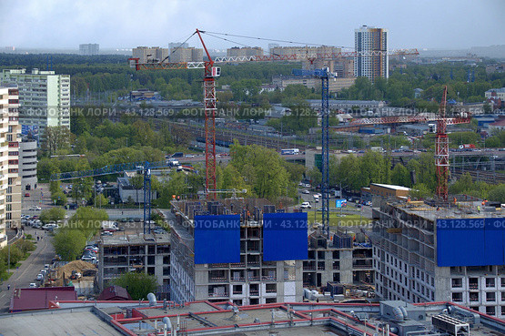 Строительство жилого дома комплекса ЖК КИТ (2024 год). Редакционное фото, фотограф MК / Фотобанк Лори
