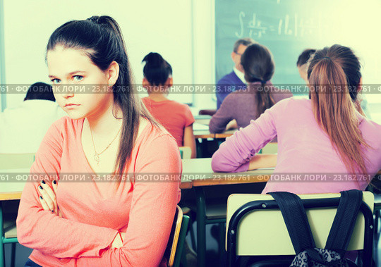 Student outcast in the class. Стоковое фото, фотограф Яков Филимонов / Фотобанк Лори