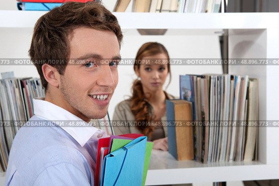 students in library. Стоковое фото, агентство Ingram Publishing / Фотобанк Лори