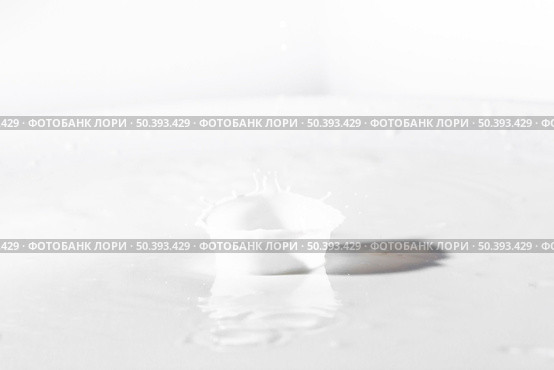 surface with white splatter. Стоковое фото, агентство Ingram Publishing / Фотобанк Лори