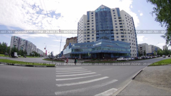 Сургут. Центр города. Surgut. City center building. (2015 год). Стоковое видео, видеограф Евгений Романов / Фотобанк Лори