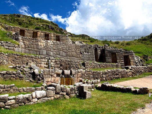 Tambomachay, ancient ruins in Cusco, Inca Empire, Peru (2011 год). Стоковое фото, фотограф Сергей Стрелков / Фотобанк Лори