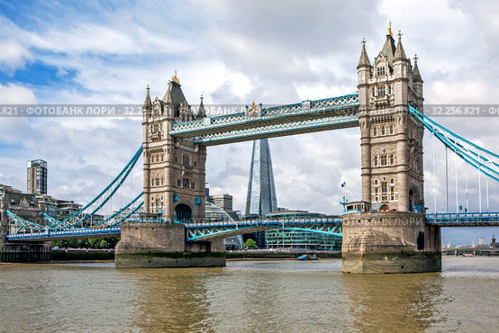 Тауэрский мост (Tower Bridge). Лондон. Великобритания (2019 год). Стоковое фото, фотограф Сергей Афанасьев / Фотобанк Лори
