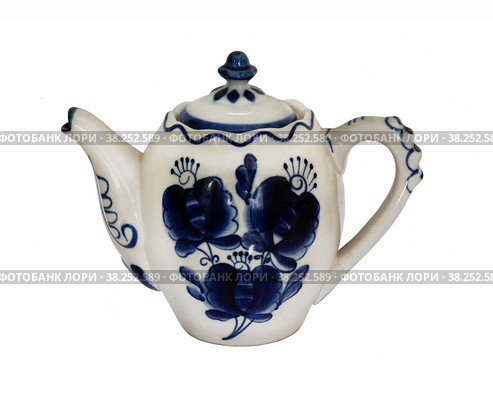 Teapot in the style of traditional russian folk craft gzhel with a pattern in white-blue colors on a white background isolated. Стоковое фото, фотограф Наталья Волкова / Фотобанк Лори