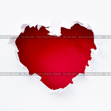 tear out heart valentines day. Стоковое фото, агентство Ingram Publishing / Фотобанк Лори