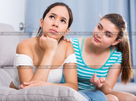 Teen girl trying to apologize after dispute. Стоковое фото, фотограф Яков Филимонов / Фотобанк Лори