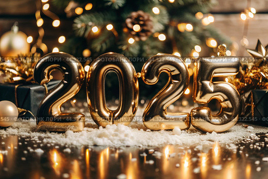 The banner. Happy New Year and Merry Christmas. Gold, shiny 2025 numbers, sequins and a beautiful bokeh on a black background. The flyer. Invitation. Стоковое AI-изображение, AI-художник Photojuli / Фотобанк Лори