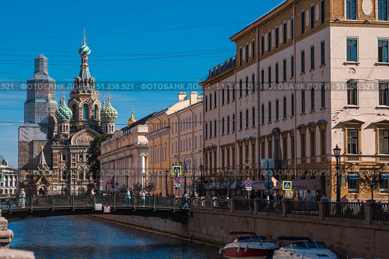 The Church of the Resurrection of Christ (Spas-na-Krovi) is under reconstruction. Russia, Saint Petersburg, August 15, 2025. Редакционное фото, фотограф Photojuli / Фотобанк Лори