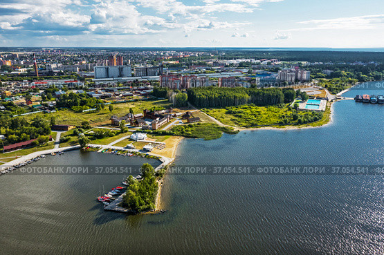 The city of Berdsk and the Berdsky Bay. Berd River, Novosibirsk region (2021 год). Стоковое фото, фотограф Евгений Мухортов / Фотобанк Лори