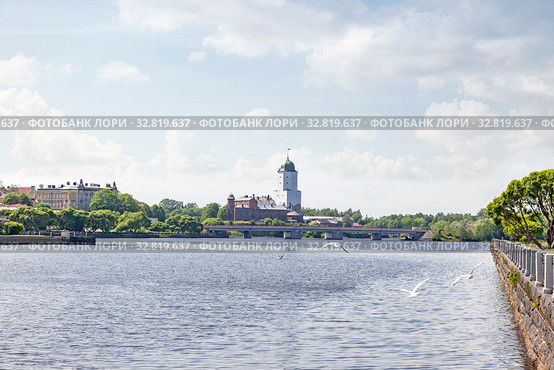 The city of Vyborg. Bolshoy Kovsh (Salakkalahti) embankment (2019 год). Стоковое фото, фотограф Parmenov Pavel / Фотобанк Лори