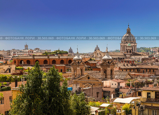 The domes and rooftops of the eternal city, the view from the Spanish steps. Rome, Italy (2017 год). Стоковое фото, фотограф Наталья Волкова / Фотобанк Лори