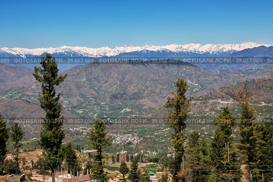 The panoramic view of Himalayas in Malam Jabba close Hindu Kush mountain, Pakistan (2021 год). Стоковое фото, фотограф Сергей Стрелков / Фотобанк Лори
